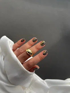 golden snake manik