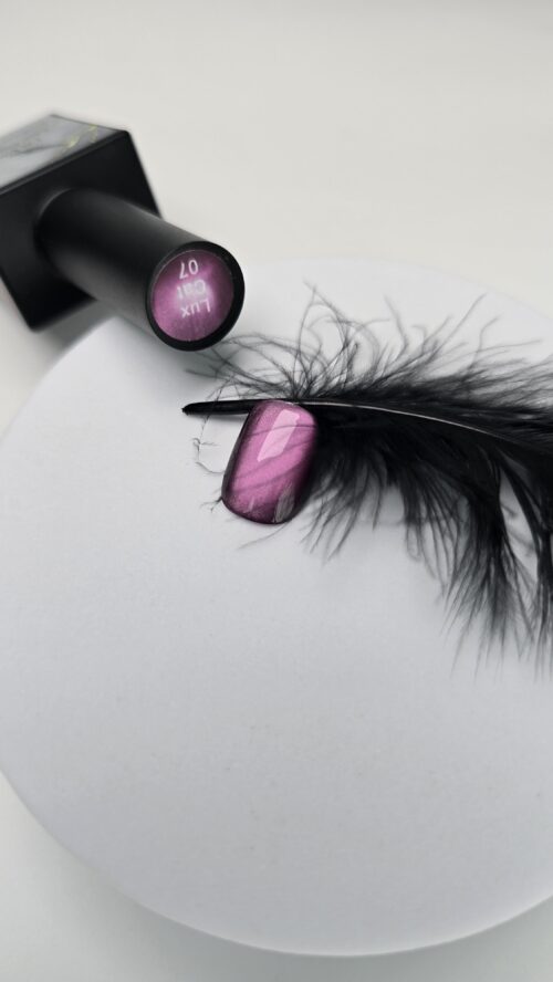 Cat Eye Lux 07